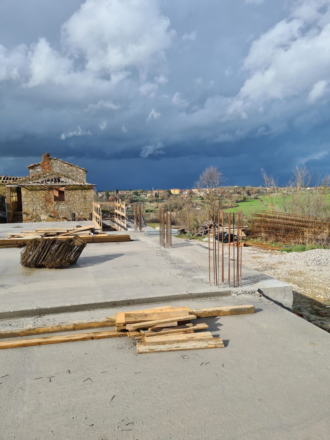 Casale da Sogno in Toscana Lusso Benessere e Design Su Misura (1)